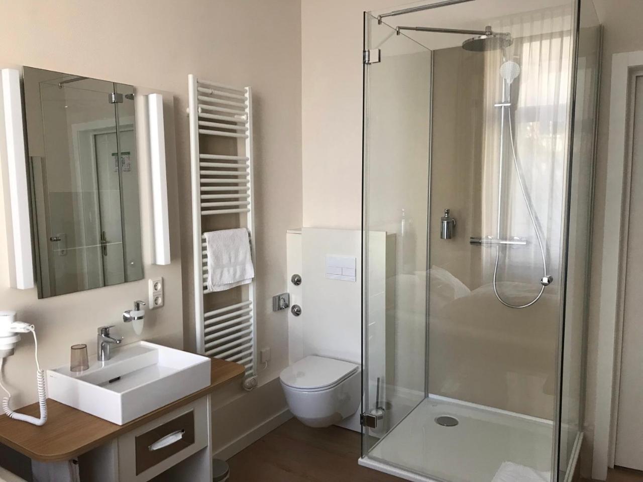 Stuettgens Hotel Velbert Esterno foto