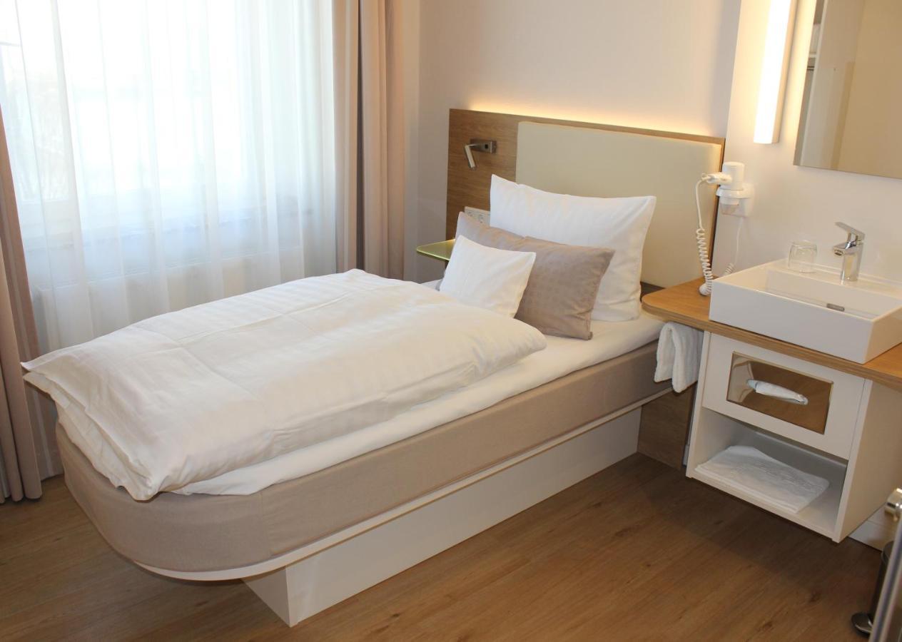 Stuettgens Hotel Velbert Esterno foto